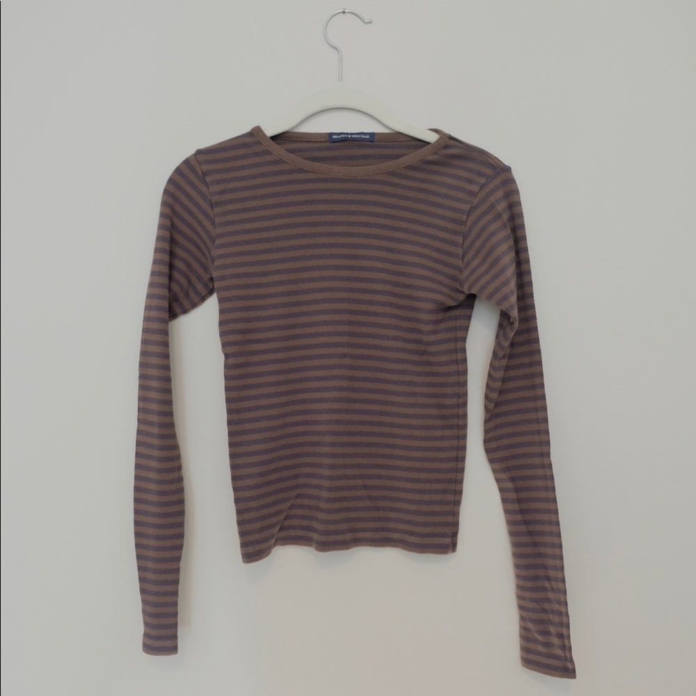 Brandy Melville Brown Tee